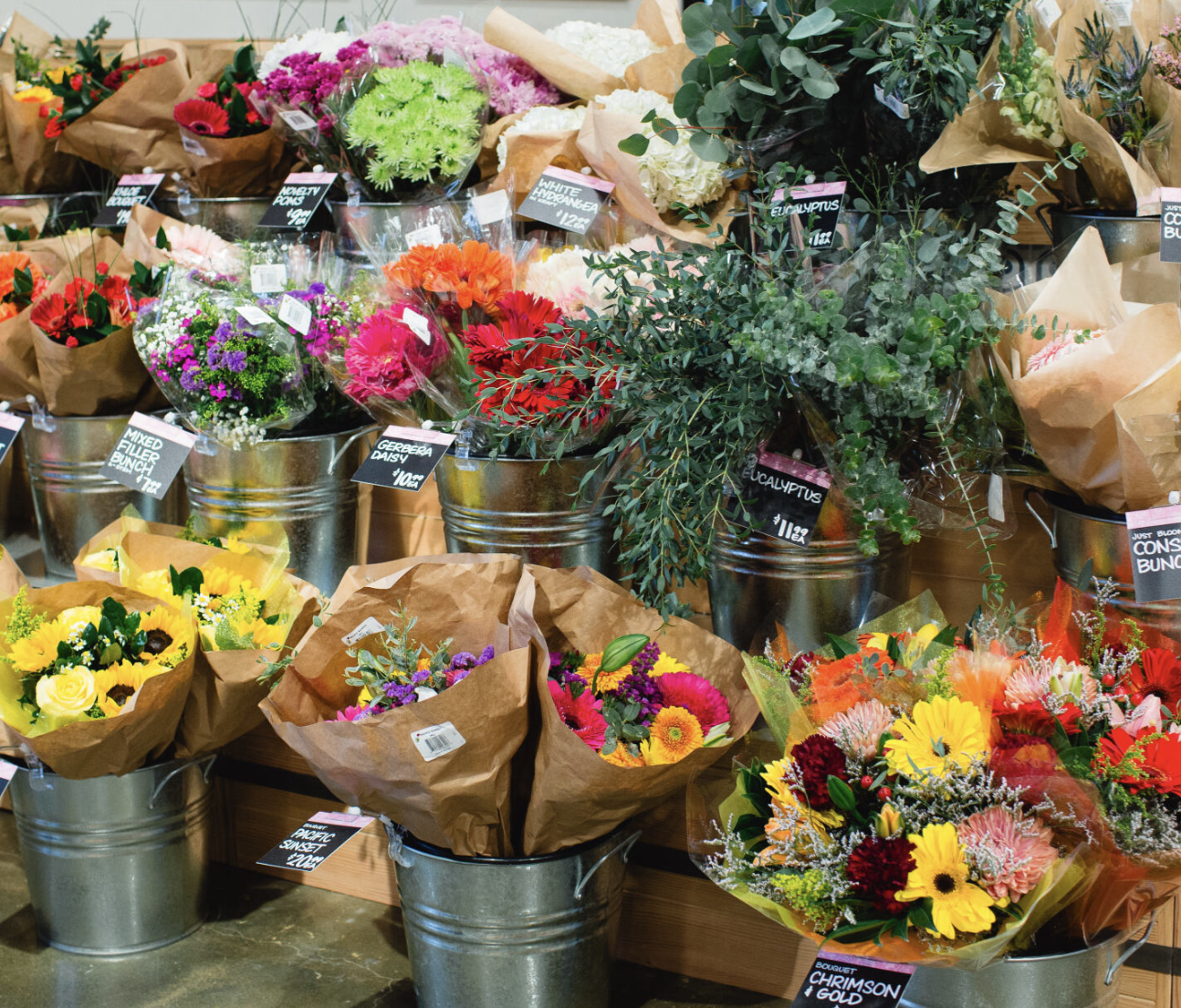 fresh cut flowers at new leaf community markets 